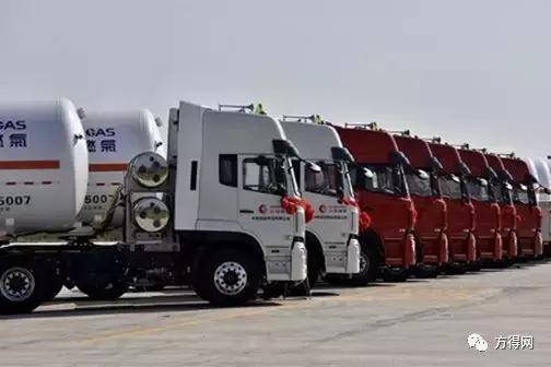 石油价格涨跌最新消息,石油价格涨跌最新消息,全球市场的动态与影响分析