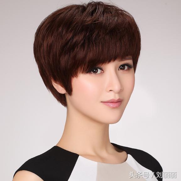 40岁一50岁女最新发型,探索四十至五十岁女性的最新发型魅力