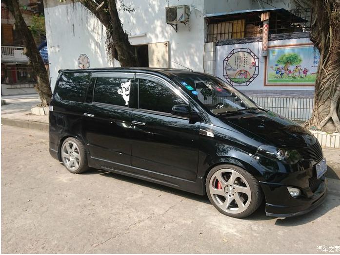 五菱商务车七座最新款,五菱商务车七座最新款,打造现代商务出行新标杆