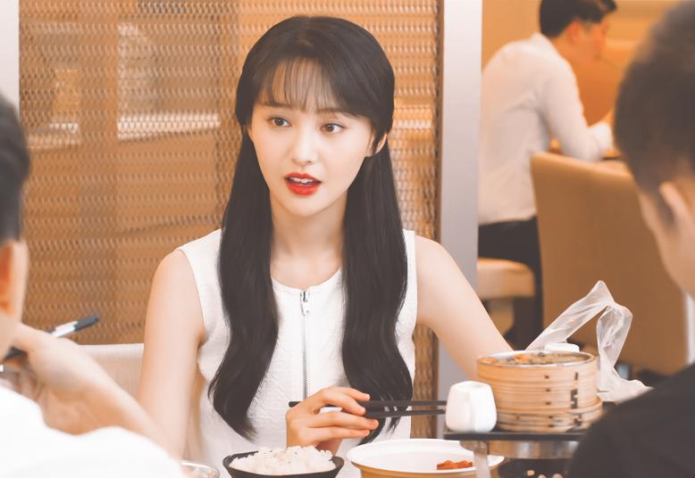 郑爽 最新消息,郑爽最新消息,演艺之路持续闪耀,多元发展展现全新面貌