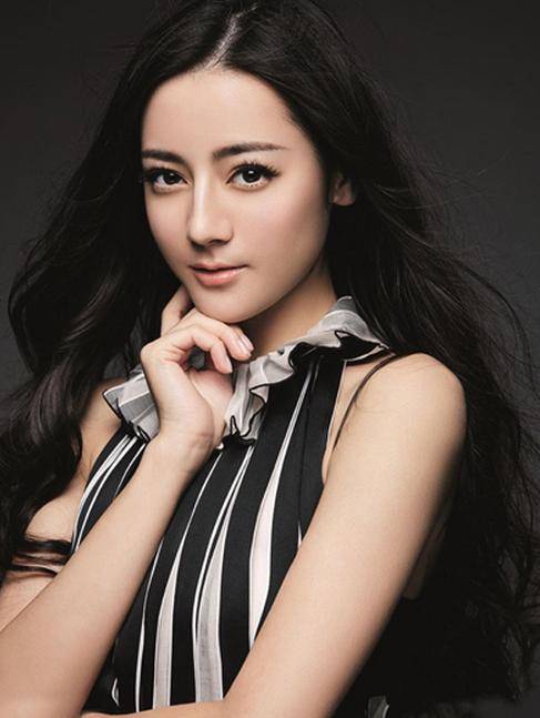 最新女优,最新女优,引领影视潮流的璀璨明星