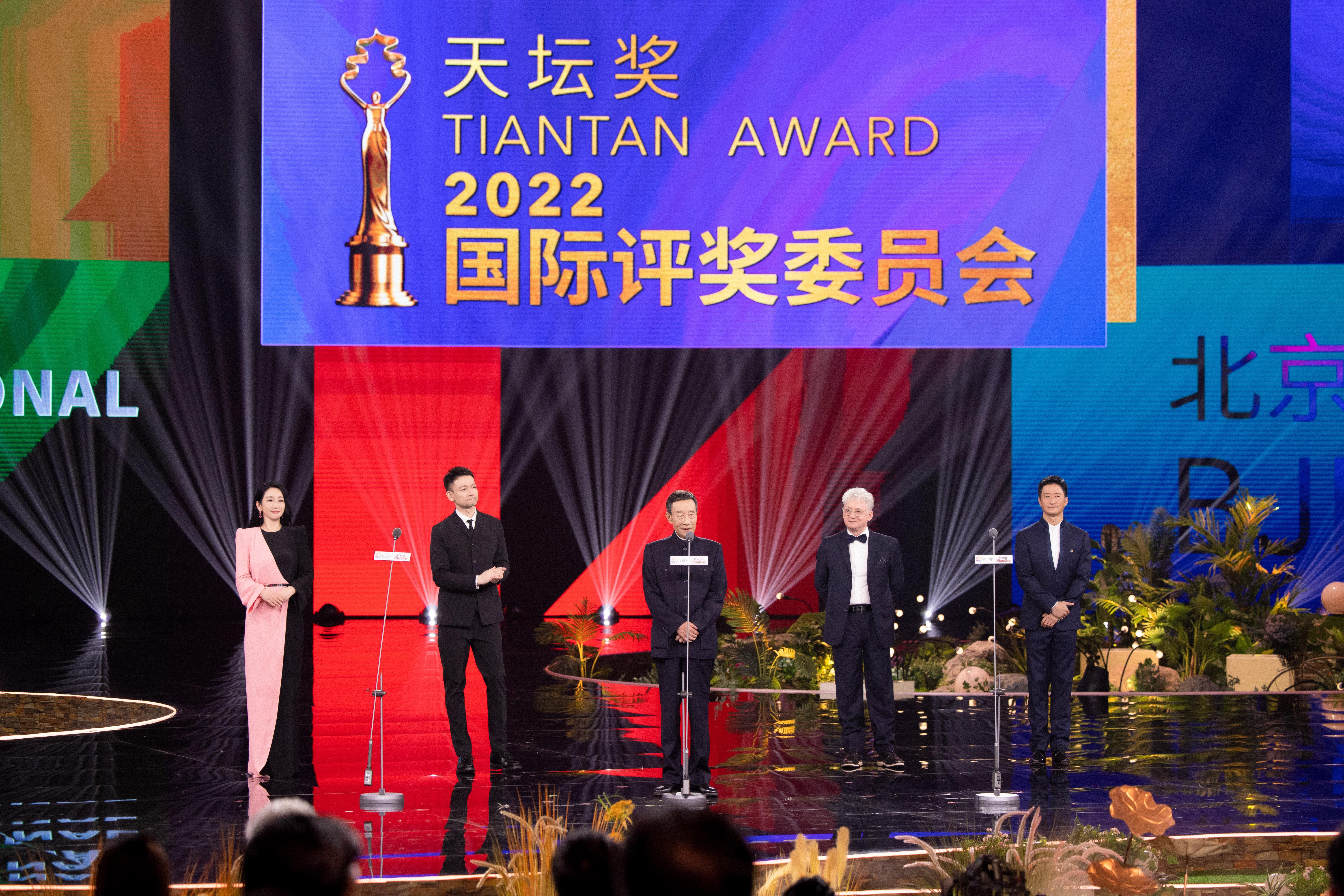 最新好看的电影,最新好看的电影,探索光影世界的魅力