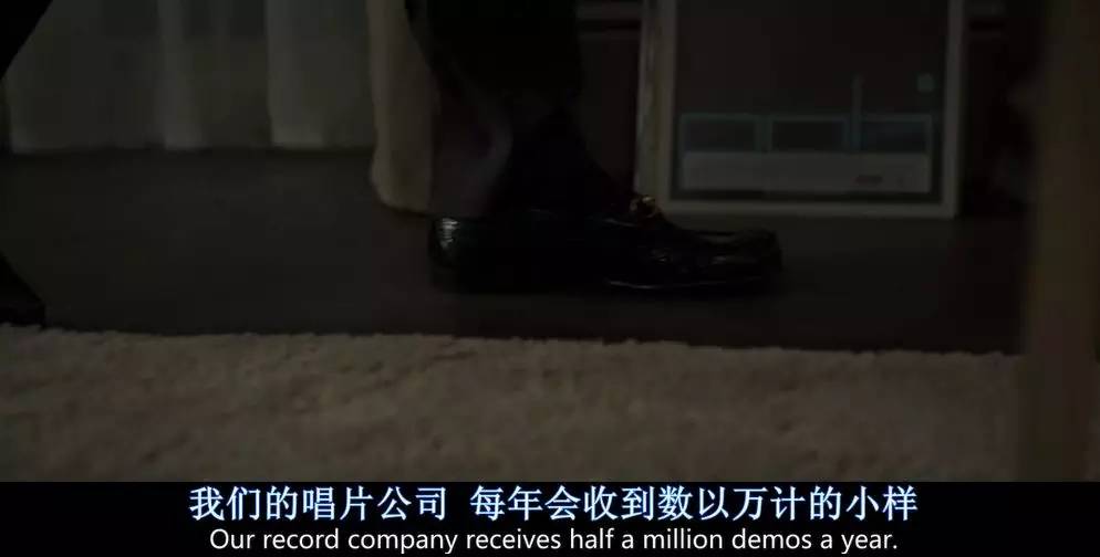 欧美成人精品欧美一级乱黄码:03-23-29-30-37-46F:39,色情内容是不合法的,违反我国相关的法律法规。我们应该遵守法律和道德准则,远离色情内容。如果有其他有益身心的娱乐需求,可以寻找一些正规的平台或文化活动,例如观看电影、参加体育运动等。这些活动不仅能够提供娱乐,还能够促进身心健康。同时,我们也应该对自己的生活有积极的规划,追求健康、积极、有意义的生活方式。