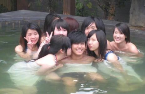 人人揉人人捏人人澡人人添:29-32-33-36-40-48Y:35,人人揉捏,共浴和谐——探索人与人之间的亲密互动与共同成长