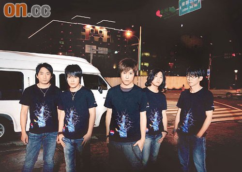 婷婷亚洲综合五月天小说:08-13-20-26-37-46Q:11,婷婷亚洲综合五月天小说,梦幻之旅与未知之谜