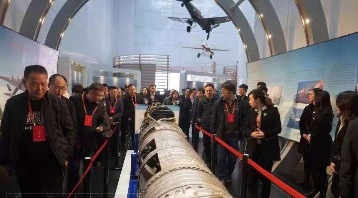 国产精华液一线二线三线:06-15-17-24-28-41G:32,国产精华液一线二线三线,深度解析中国护肤品市场的新格局(关键词,国产精华液一线二线三线,06-15-17-24-28-41G,32)