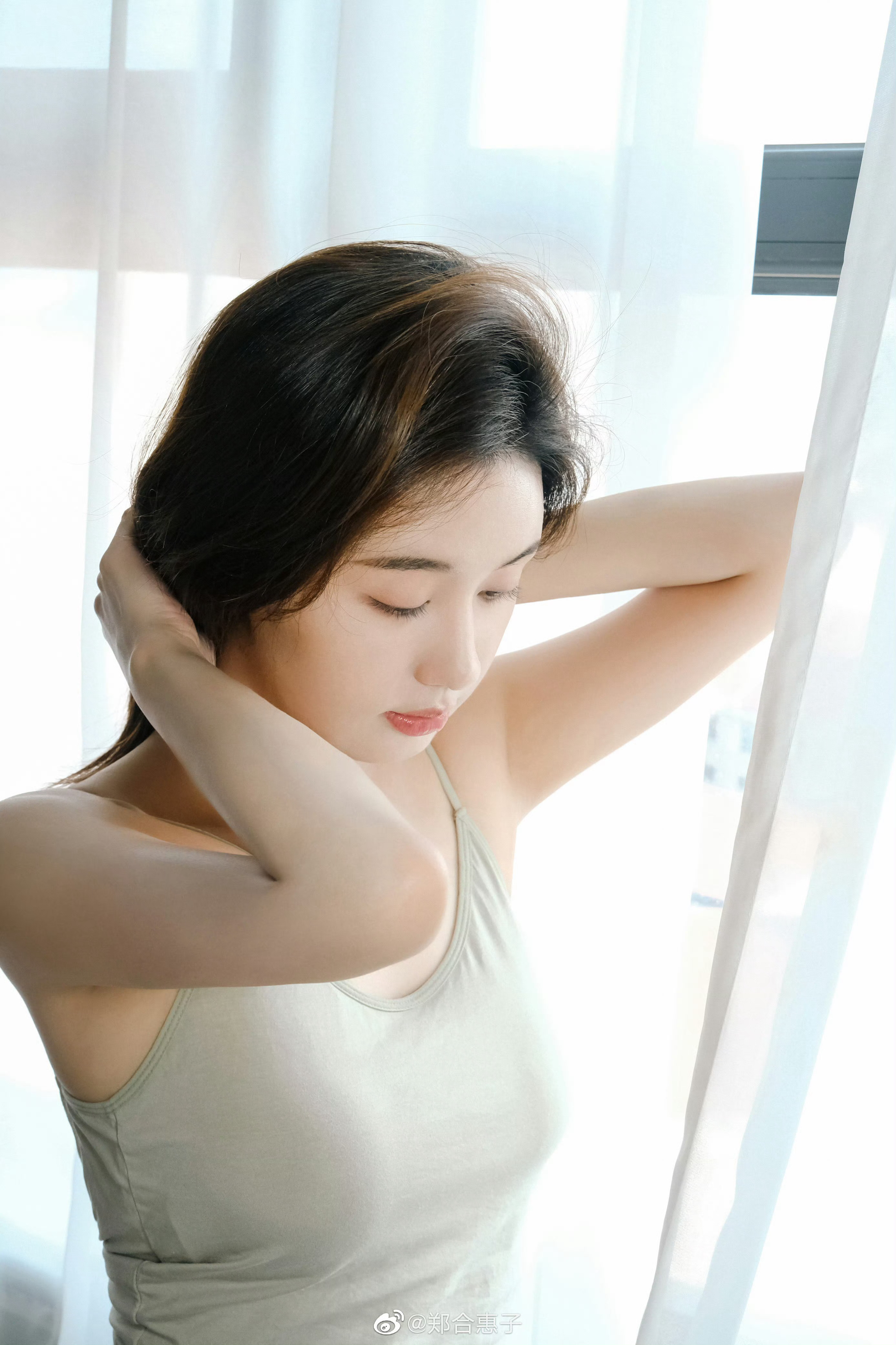 少妇人妻偷人精品视蜜桃:05-10-18-19-31-38P:02,探索私密世界的诱惑,少妇人妻偷人精品与蜜桃的秘密