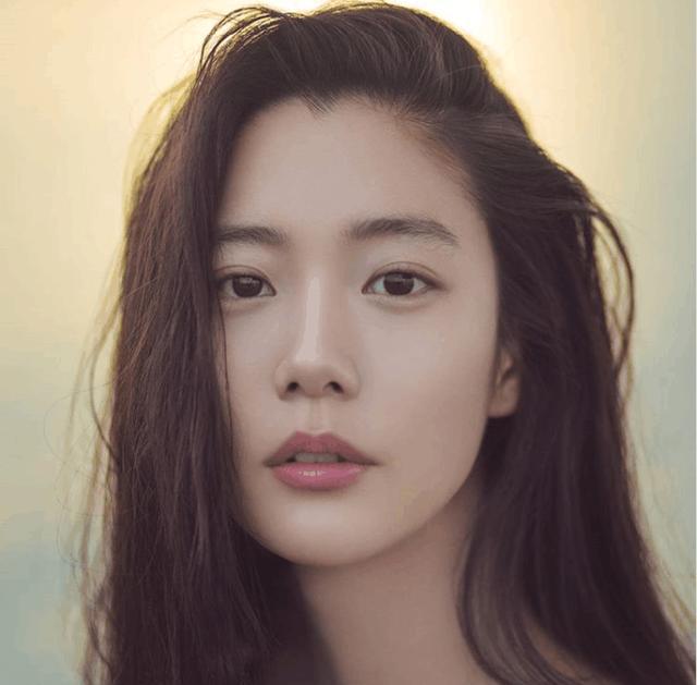 亚洲va欧美va天堂v国产综合:01-21-24-29-37-41F:04,探索亚洲与欧美影视文化的交融,VA系列与国产综合的交汇点