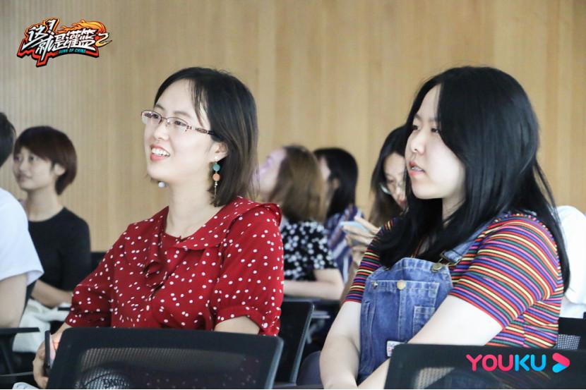 AV人摸人人人澡人人超碰手机版:04-12-16-22-32-41P:42,探索AV文化,人与人的深度交流