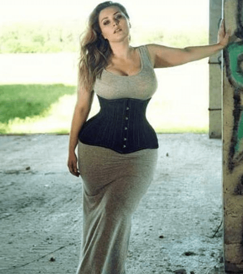 丰满熟女大屁股水多多:02-18-19-24-34-48U:47,丰满熟女大屁股水多多,探索成熟魅力的独特韵味