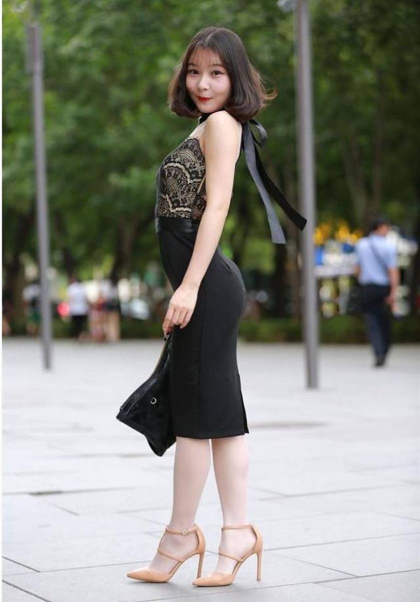 蜂拥而至 第7页