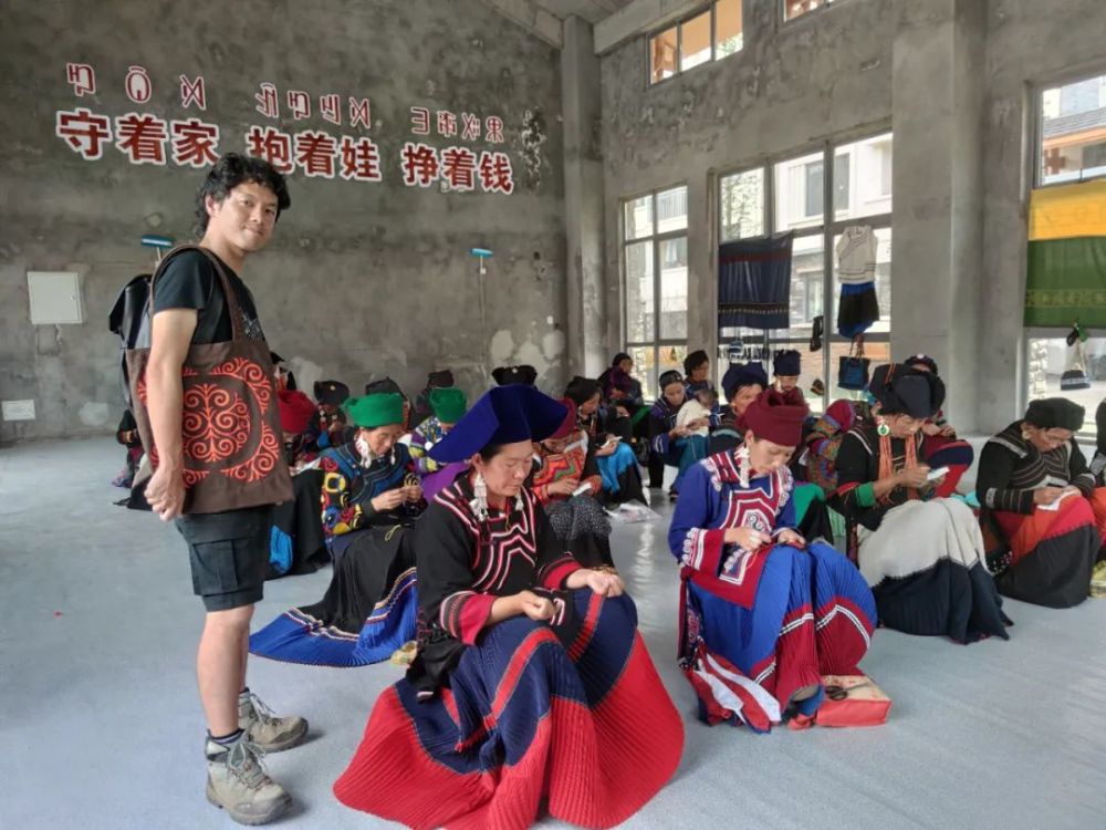 国产成人久久久精品二区三区:08-14-38-45-46-49X:10,国产成人娱乐产业的深度探索,二区三区的精品内容分析