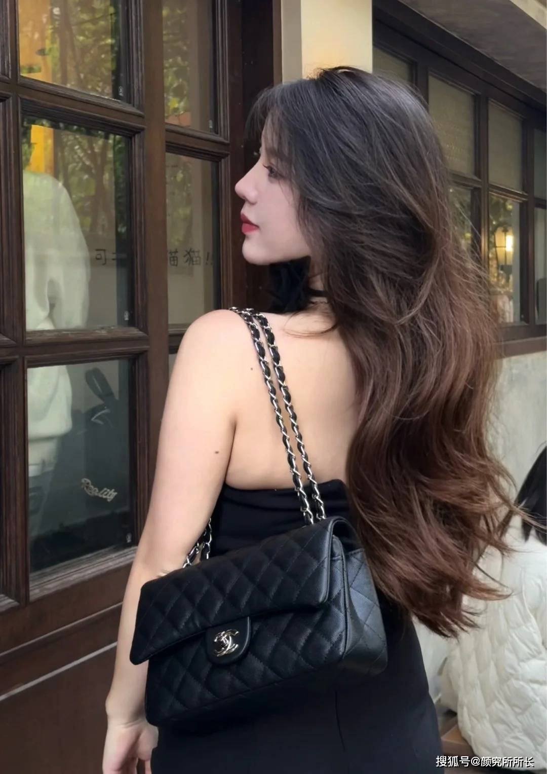 极品尤物一区二区三区:02-05-25-26-41-44P:22,极品尤物一区二区三区,深度探索与独特魅力(02-05-25-26-41-44P)