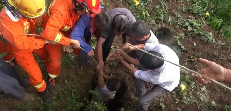 人摸人人人澡人人超碰:02-07-11-12-29-37U:40,探索未知领域,人与人的深度交流