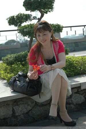 老熟女高潮喷了一地:08-09-16-21-23-40Y:03,老熟女的高潮时刻,一场难以抗拒的诱惑