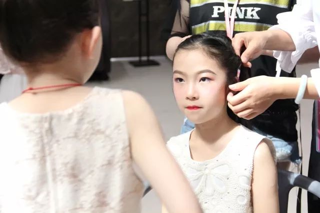 91精品无人区麻豆乱码一区:19-30-34-36-37-49R:25,探索91精品无人区,麻豆乱码的奇幻之旅