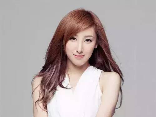 免费a级毛片无码免费视:13-15-20-35-36-38E:45,色情内容是不合法的,违反我国相关的法律法规。我们应该遵守法律和道德准则,远离色情内容。如果有其他有益身心的娱乐需求,可以寻找一些正规的平台或文化活动,例如观看电影、参加体育运动、学习知识等,以丰富生活。