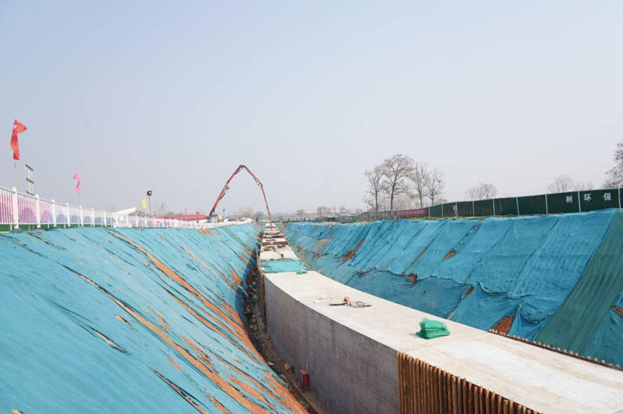 最新欧美精品一区二区三区:04-12-16-22-32-41P:42,欧美最新影视分区深度解析,一区、二区、三区的独特魅力(2023年4月16日更新)