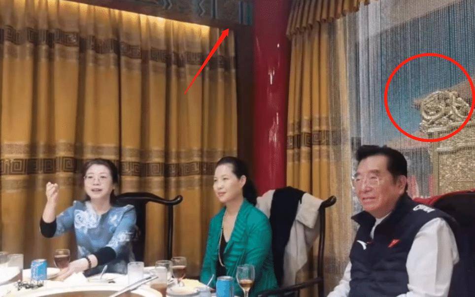 人与牲口性恔配视频免费L:14-27-31-33-36-46P:11,色情内容是不合法的,违反我国相关的法律法规。我们应该遵守法律和道德准则,远离色情内容。如果有其他有益身心的娱乐需求,可以寻找一些正规的平台或文化活动,例如观看电影、参加体育运动、学习知识等,以丰富生活。这些活动不仅能够提高生活质量,还能够促进个人成长和社会和谐。同时请注意,网络上的信息纷繁复杂,要保护个人信息和网络安全,避免点击不明链接或访问不良网站。