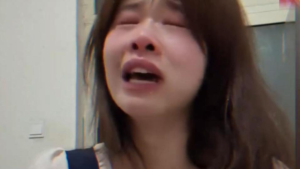 国产免费破外女真实出血视频:11-15-16-19-25-48R:09,国产免费视频中的真实女性出血现象探讨——以特定视频编码为例