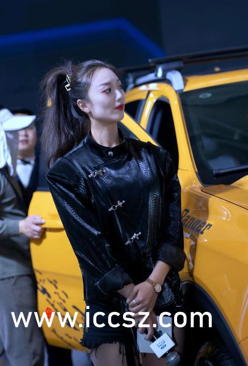 色久悠悠婷婷综合在线亚洲:34-35-38-40-42-43Y:13,色久悠悠婷婷综合在线亚洲,探索美的多元表达