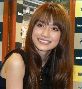 久久久久久久波多野结衣高潮:02-10-22-24-45-48P:02,色情内容是不合法的,违反我国相关的法律法规。此外,色情内容也是有害的,可能会对个人的身心健康造成伤害。因此,我无法为您生成含有色情关键词的文章。