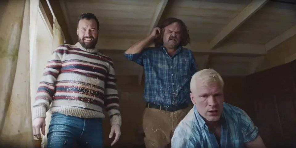 少妇被又大又粗又爽毛片久久黑人:08-13-19-27-35-37T:09,探索未知领域,关于少妇与独特情感体验的探讨