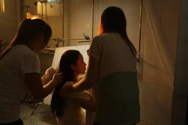 国产高潮流白浆喷水免费观看:20-32-37-38-44-49P:10,探索国产高潮流,白浆喷水的艺术与文化