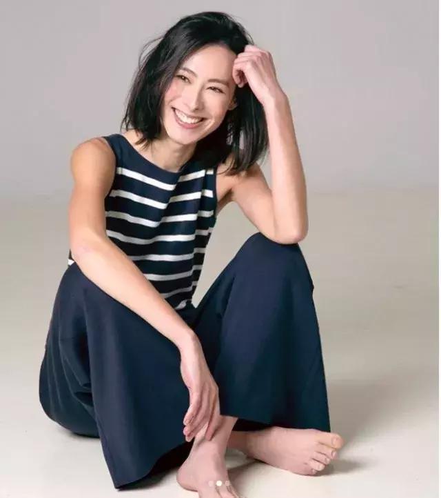 亚洲熟妇久久精品:16-27-33-35-43-48X:38,探索亚洲熟妇的魅力,一段跨越时空的精品故事