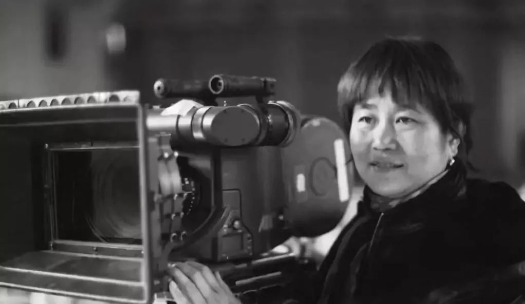 久久电影网午夜鲁丝片免费:03-16-22-24-25-29Y:40,久久电影网午夜鲁丝片免费,探索电影世界的独特魅力与午夜激情