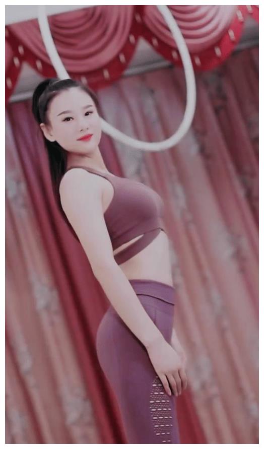 国内精品久久久久影院一蜜桃:02-07-09-17-32-41B:21,国内精品久久久久影院之蜜桃,探索数字时代的影视娱乐新境界(文章正文)