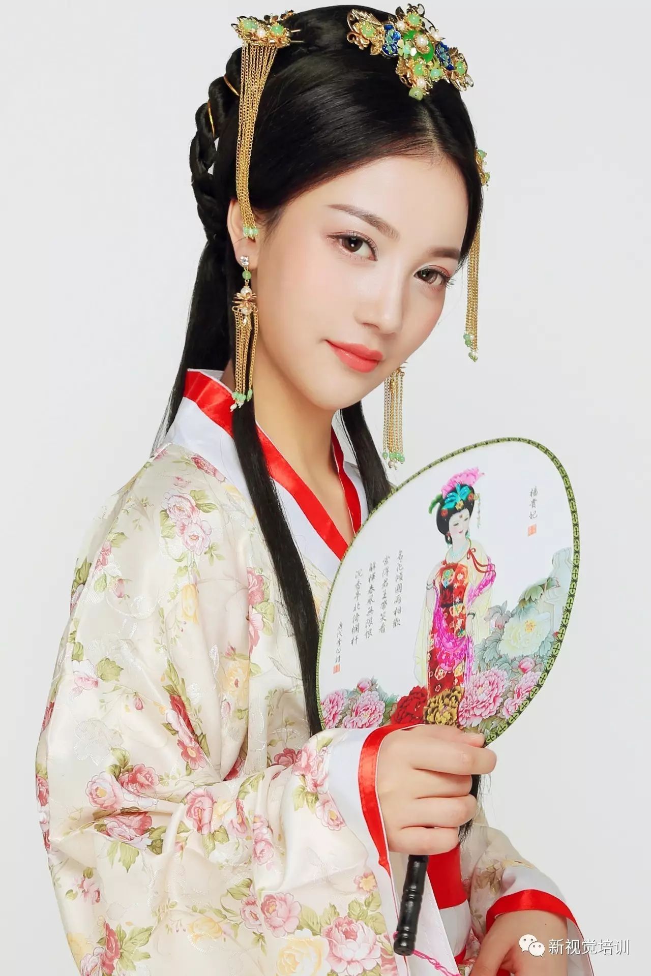 伊人www22综合色:05-18-19-27-33-48L:22,伊人www22综合色,探索与赏析