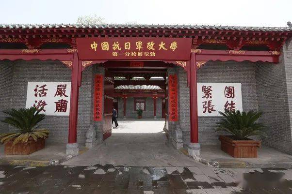 亚洲色精品VR一区二区三区:16-18-25-35-40-48Z:23,亚洲色精品VR一区二区三区,探索数字时代的成人娱乐新境界(16-18-25-35-40-48Z,23)