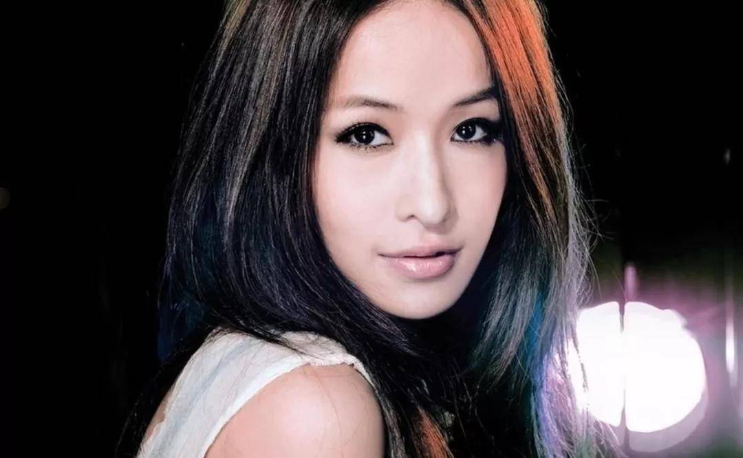 亚洲精品无码MV在线观看软件:17-18-26-30-39-43X:44,探索亚洲精品MV,在线观看软件的多样性与深度解析