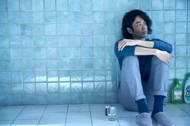 成在线人AV免费无码高潮喷水:21-22-25-43-44-47D:35,探索在线成人娱乐的新领域,免费无码AV的魅力与挑战