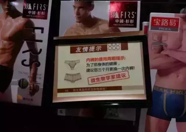 香蕉久久久久久AV综合网成人:16-19-26-28-31-40K:14,香蕉久久久久久AV综合网成人探索之旅,不同年龄段的探索与发现(关键词解析)