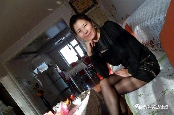 人妻老妇乱子伦精品无码专区:14-26-27-34-40-44J:18,人妻老妇乱子伦精品的无码专区探索