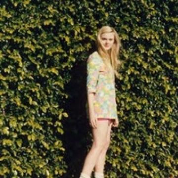 人人妻人人添人人爽欧美一区:08-14-15-26-29-47G:01,人人妻的欧美风情,探索成人世界的多元魅力 08-14-15-26-29-47G的独特韵味与体验