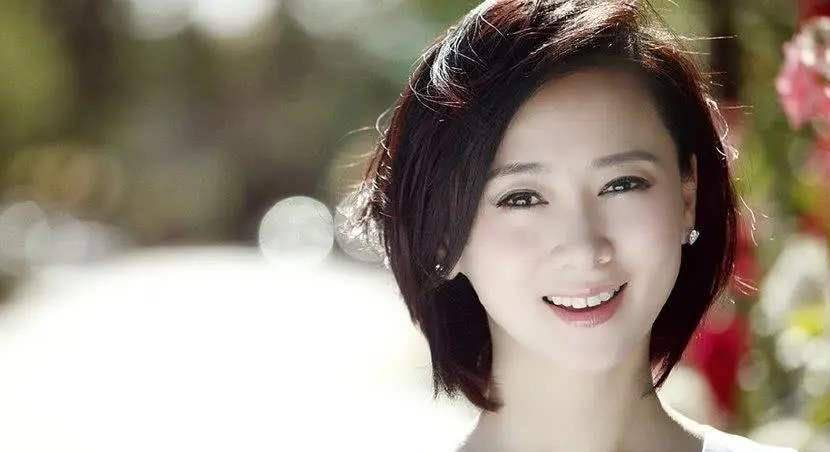 色婷婷亚洲六月婷婷中文字幕:08-14-18-40-45-48D：42,色情内容是不合法的，违反我国相关的法律法规。我们应该遵守法律和道德准则，远离色情内容。如果您有其他有益身心的娱乐需求，可以寻找一些正规的平台或文化活动，例如观看电影、参加体育运动、学习知识等，以丰富您的生活。