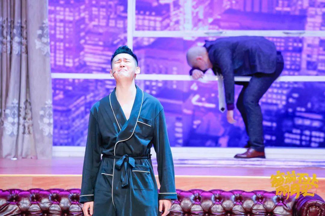 人妻精品久久无码专区精东影业:01-17-19-23-25-43W:09,关于人妻精品影视内容的探讨,从精东影业看成人影视产业的新趋势