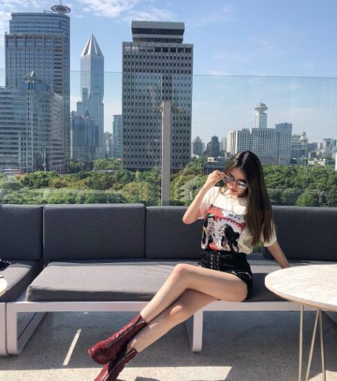 亚洲人成网7777777国产:03-04-10-13-16-35R:45,亚洲人成网的新篇章,探索国产资源7777777的魅力与挑战