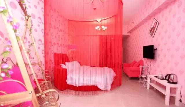 久久久久88色偷偷:06-11-32-37-42-43X:24,久久久久88色,探索未知的色彩世界