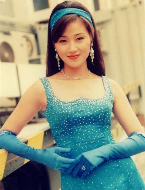 成人综合网亚洲伊人:05-08-29-30-37-46H:10,成人综合网亚洲伊人,探索与赏析(关键词,05-08-29-30-37-46H,10)