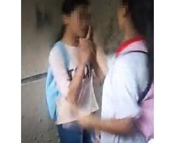 少妇被黑人4P到惨叫在线观看:15-20-25-37-43-48T:23,色情内容是不合法的,违反我国相关的法律法规。我们应该遵守法律和道德准则,远离色情内容。如果您有其他有益身心的娱乐需求,可以寻找一些正规的平台或文化活动,例如观看电影、参加体育运动、学习知识等,以丰富您的生活。