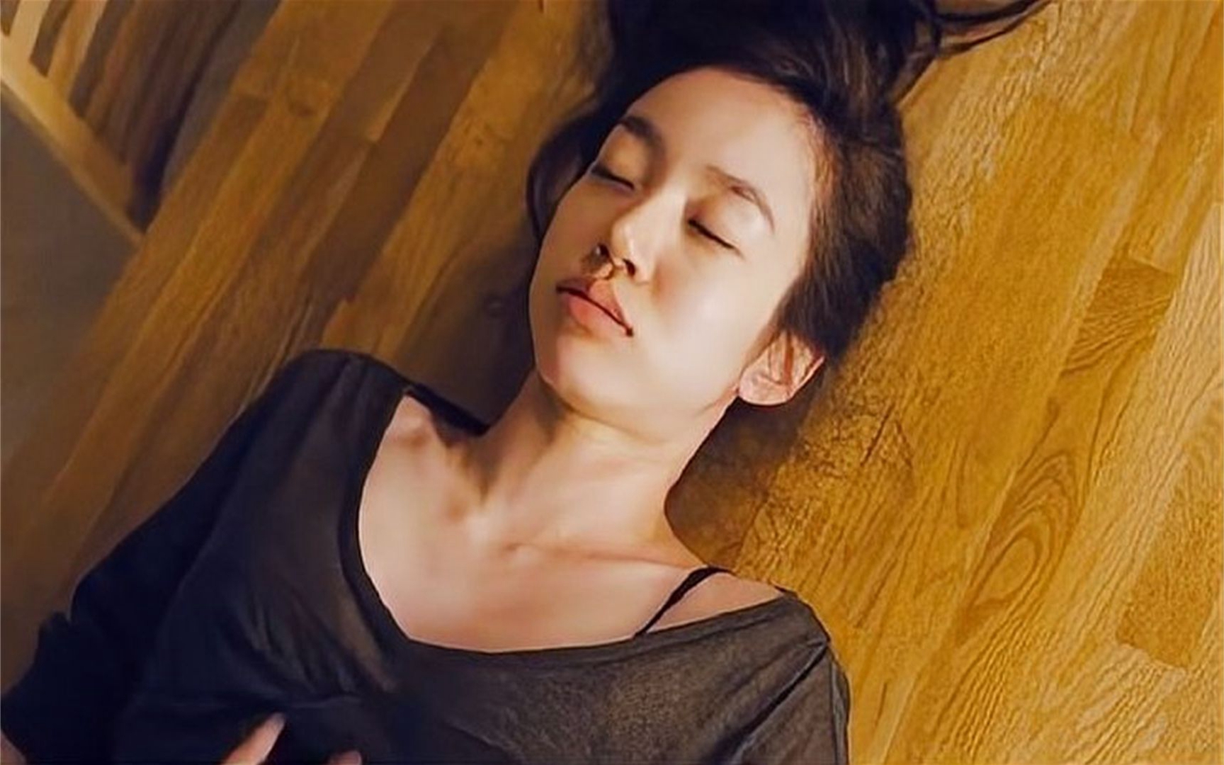 少妇愉情理伦片丰满丰满午夜:04-24-28-35-36-44E:49,探索少妇的情感世界,丰满愉悦的情理解读