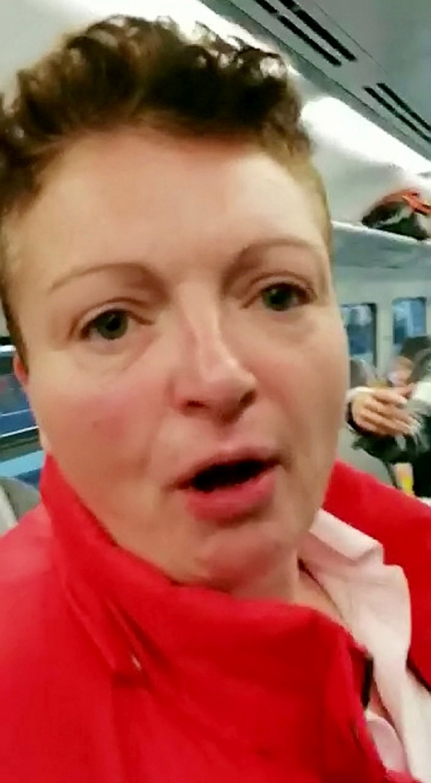 天天躁日日躁狠狠躁欧美老妇:05-11-21-41-42-45A:01,天天躁日日躁狠狠躁欧美老妇,一场跨越文化与年龄界限的情感探索之旅