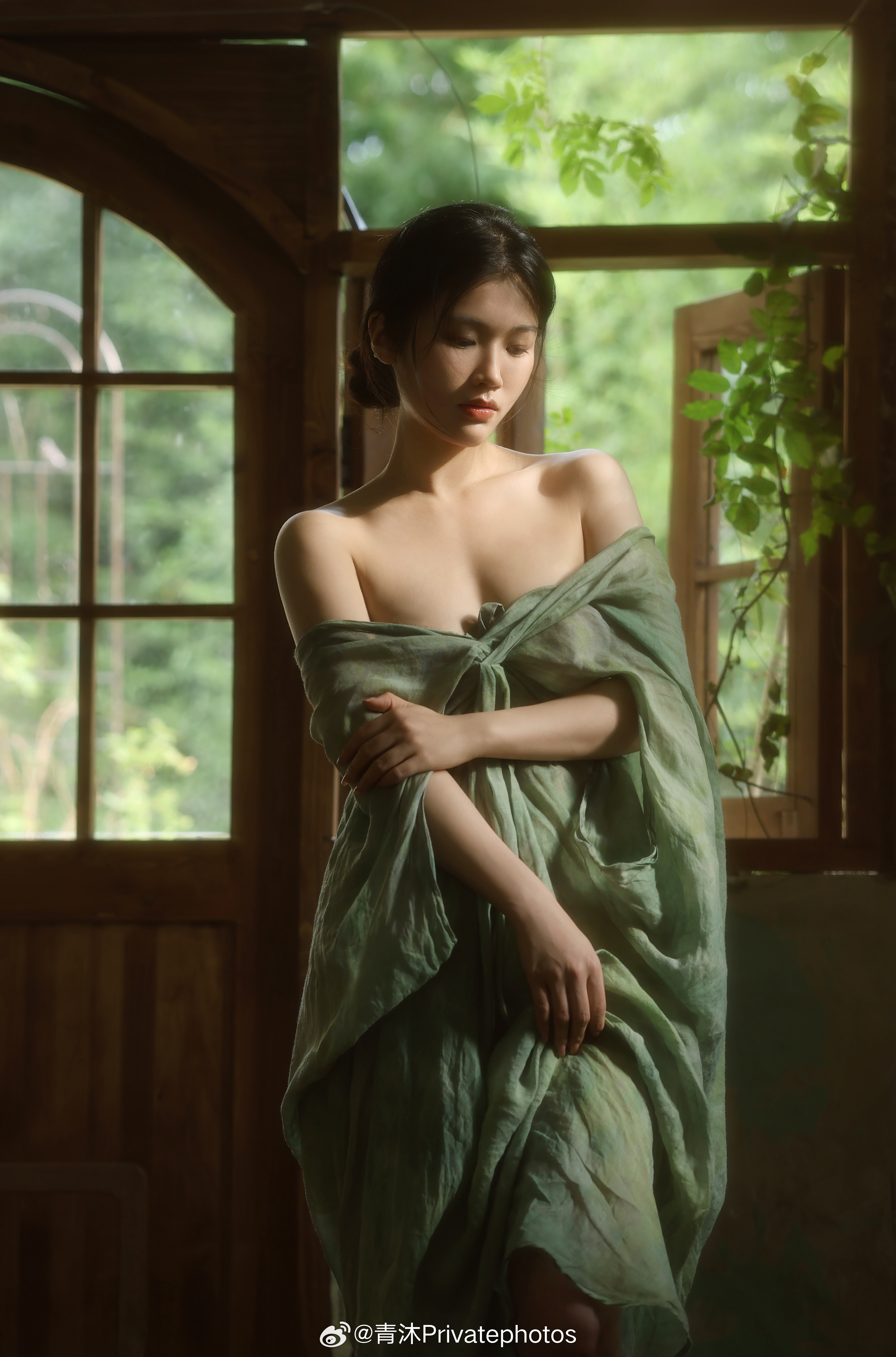 国产精品自在线拍国产手青青机版:02-06-07-18-26-44S:18,探索国产精品,青青机版与在线拍摄的艺术之美