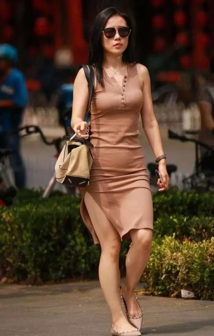 丰满少妇弄高潮了WWW:01-11-14-31-32-48R:06,丰满少妇的激情时刻,一次独特的体验记录(请勿传播或分享相关内容)