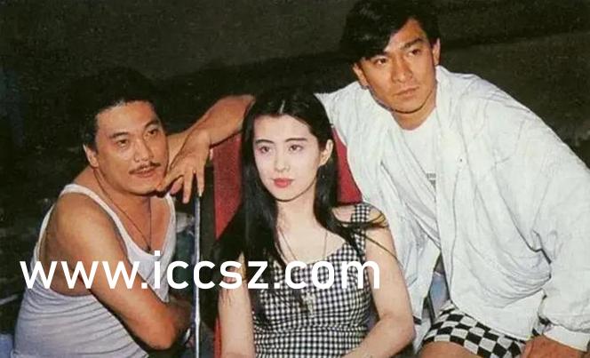 在线视频国产制服丝袜:07-21-30-39-46-47W:23,在线视频中的国产制服丝袜,探索时尚与文化的交融之美