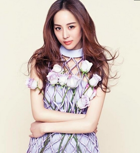 人妻无码aⅴ不卡中文字幕:06-09-35-37-42-48P:46,色情内容是不合法的,违反我国相关的法律法规。我们应该遵守法律和道德准则,远离色情内容。如果有其他有益身心的娱乐需求,可以寻找一些正规的平台或文化活动,例如观看电影、参加体育运动、学习知识等,以丰富生活。